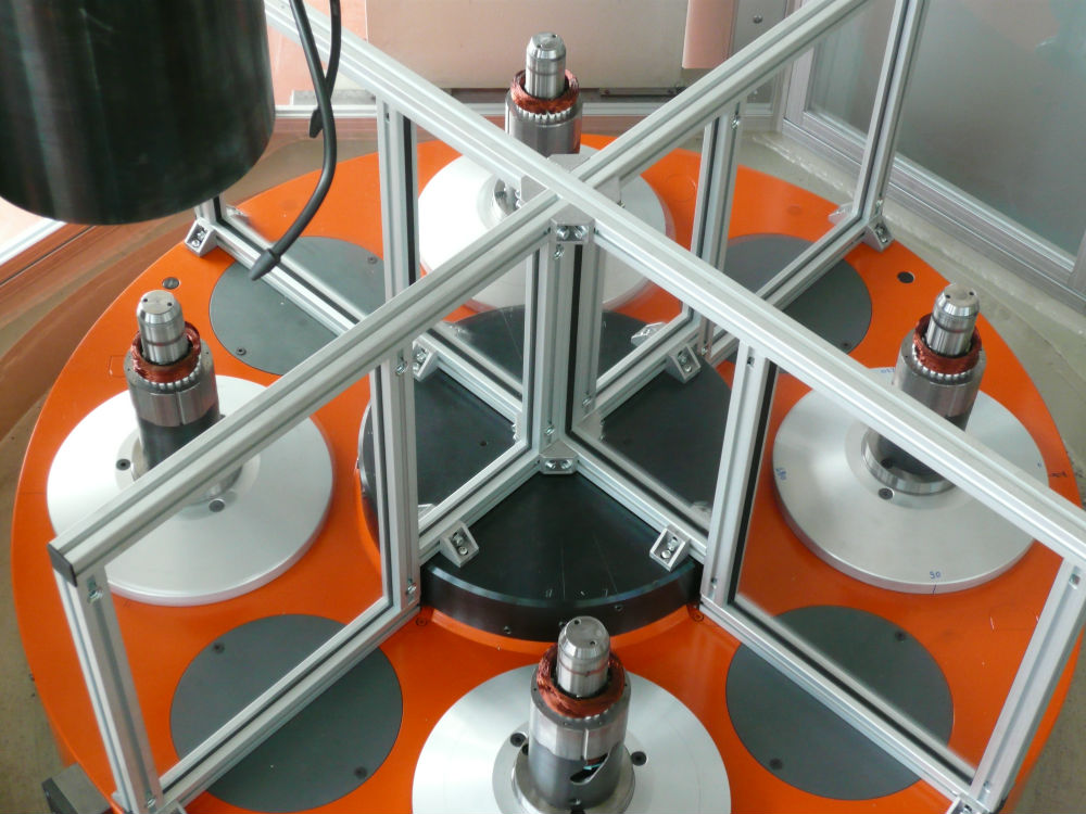 Centro lavorazione scudi verticale